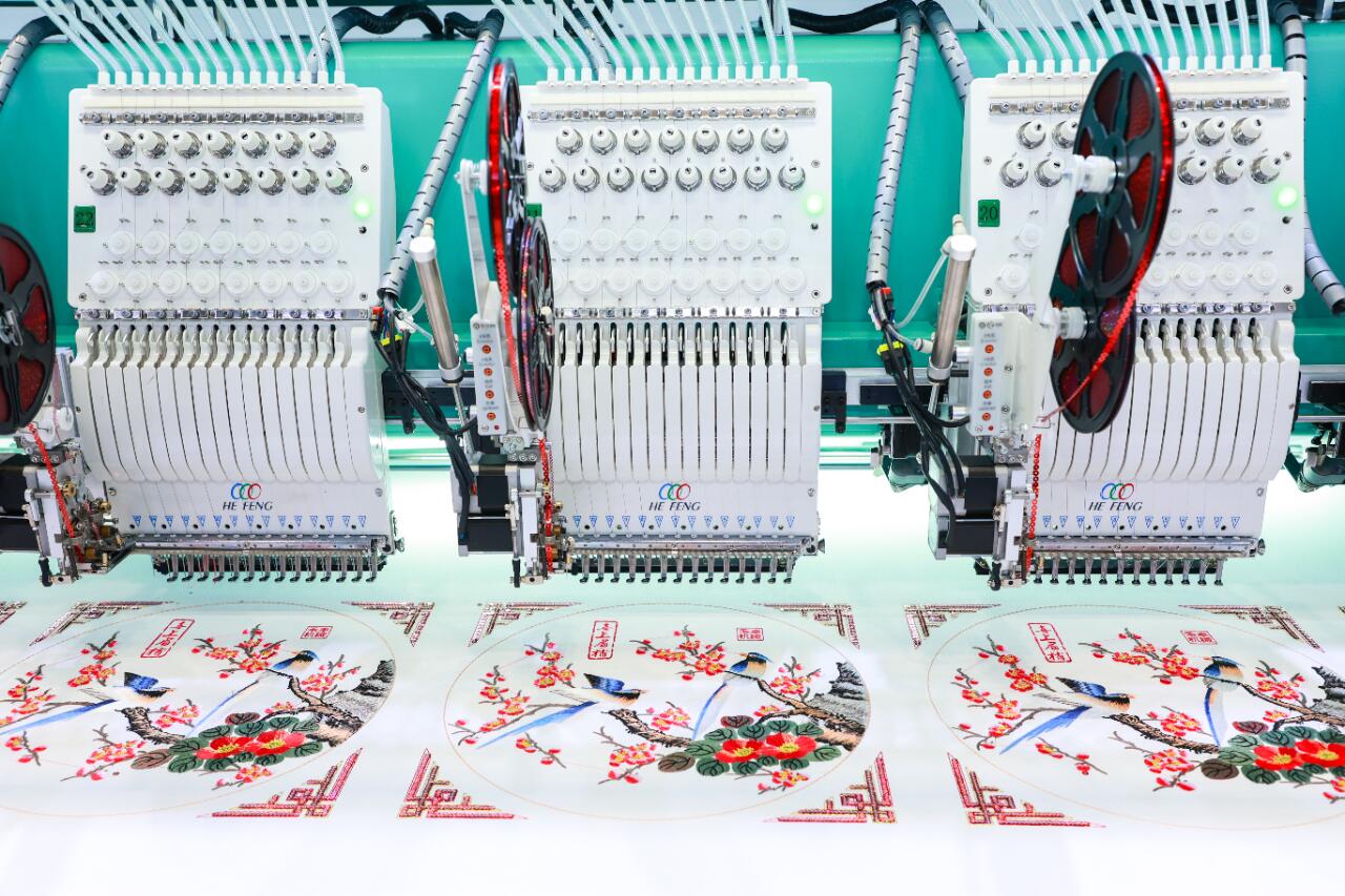 来自孟加拉的所有纺织面料工业部门的生产管理人员、专业人士、机构、业务经理/主管、采购经理、制造商、出口商、进口商及分销商的各界工业、贸易公司、进出口房屋、政府机构、贸易代表团、协会