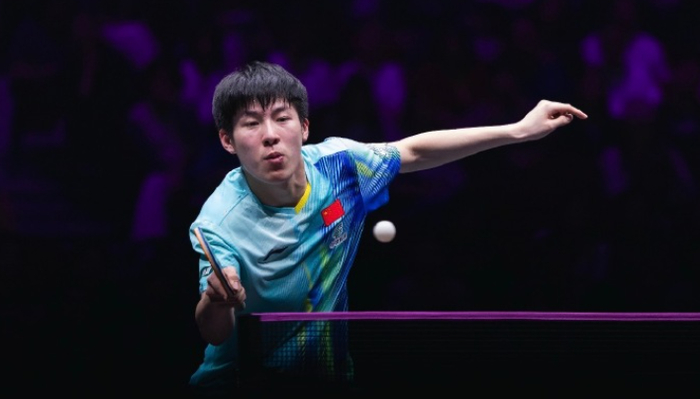 19岁温瑞博力克邱党首进四强 关键局逆转成里程